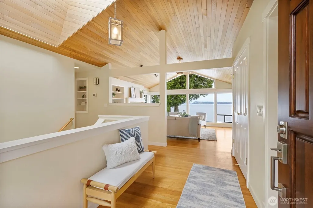 211 Montgomery Lane Port Ludlow WA 98365