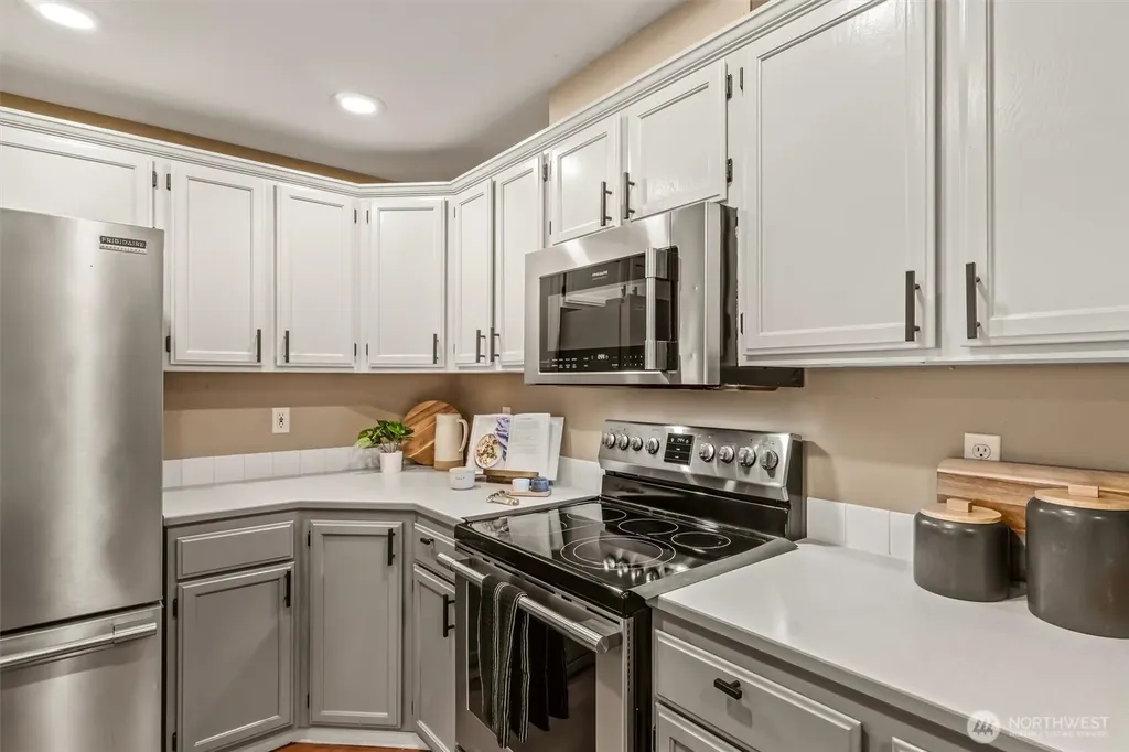 25700 46th Avenue NE Arlington WA 98223