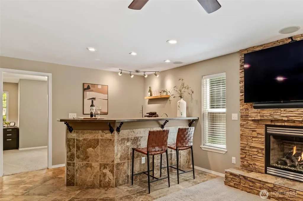25700 46th Avenue NE Arlington WA 98223