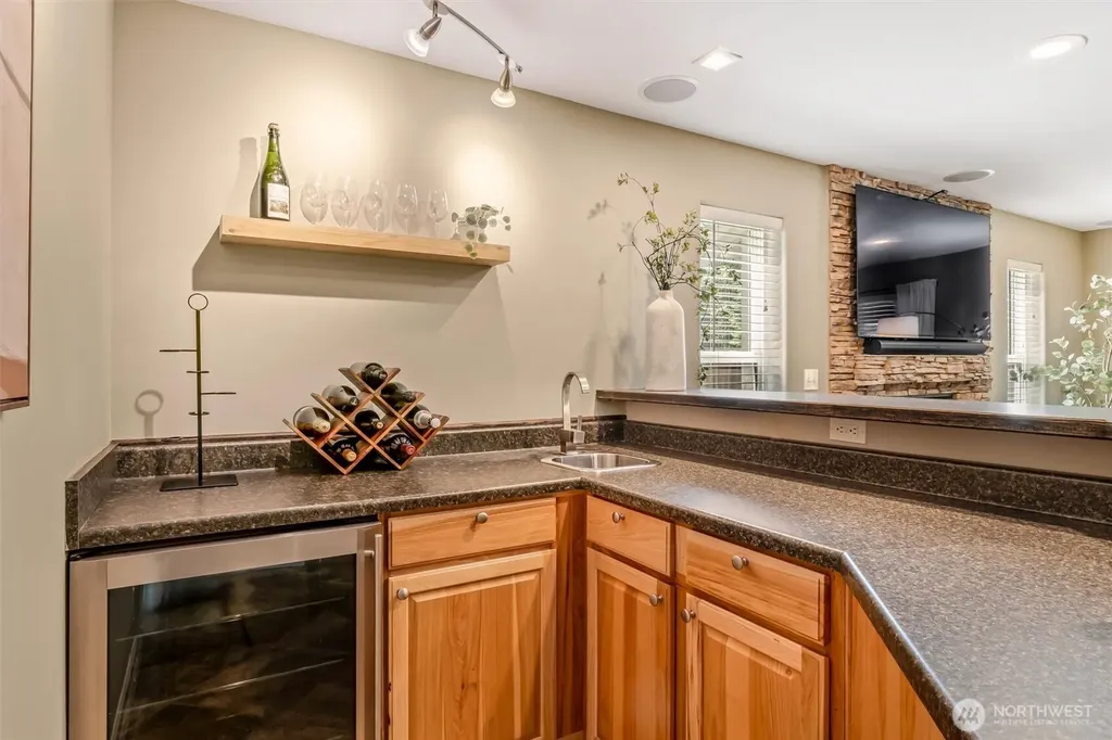 25700 46th Avenue NE Arlington WA 98223