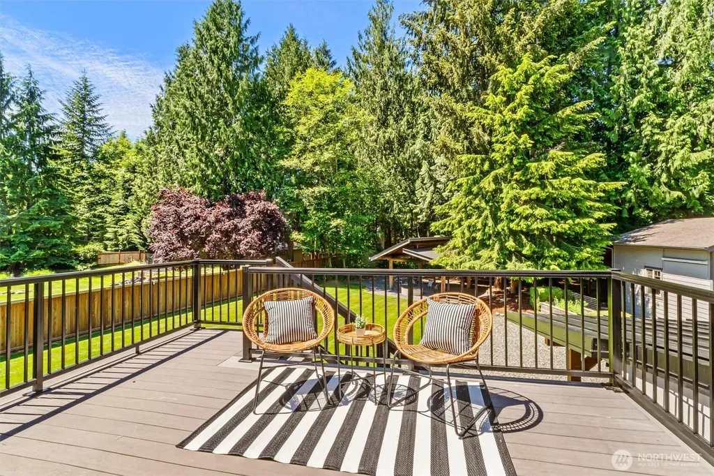 25700 46th Avenue NE Arlington WA 98223