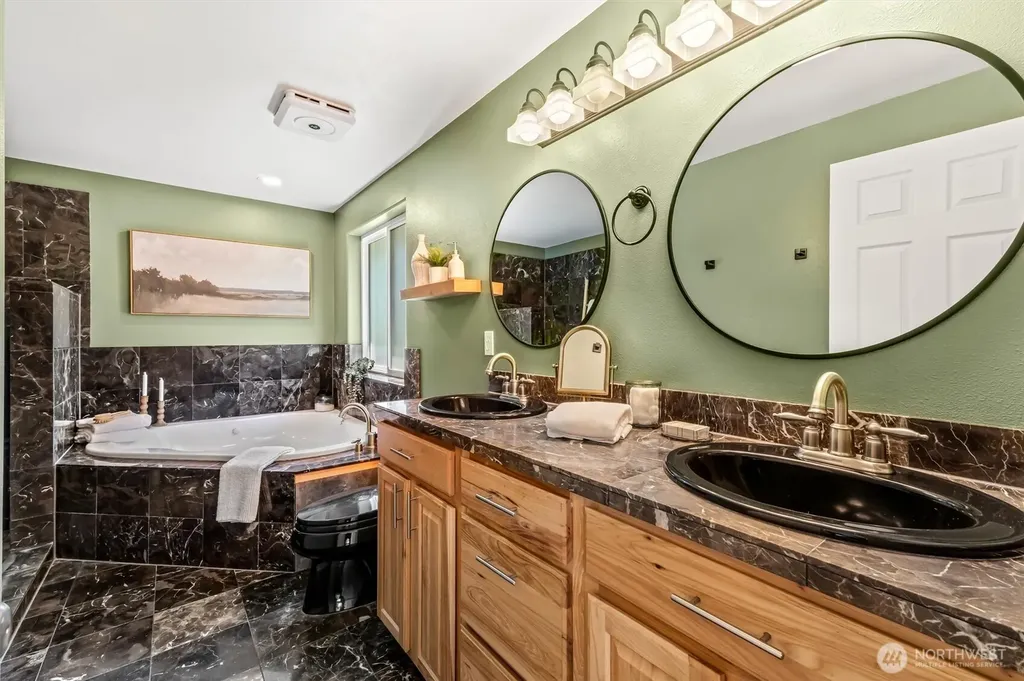 25700 46th Avenue NE Arlington WA 98223