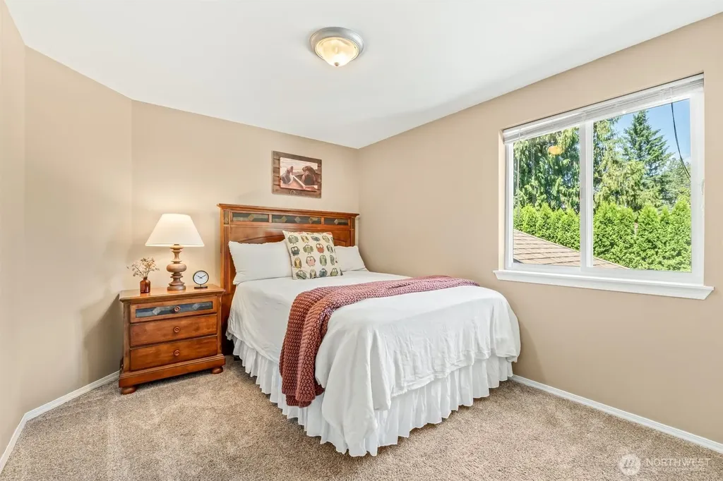 25700 46th Avenue NE Arlington WA 98223