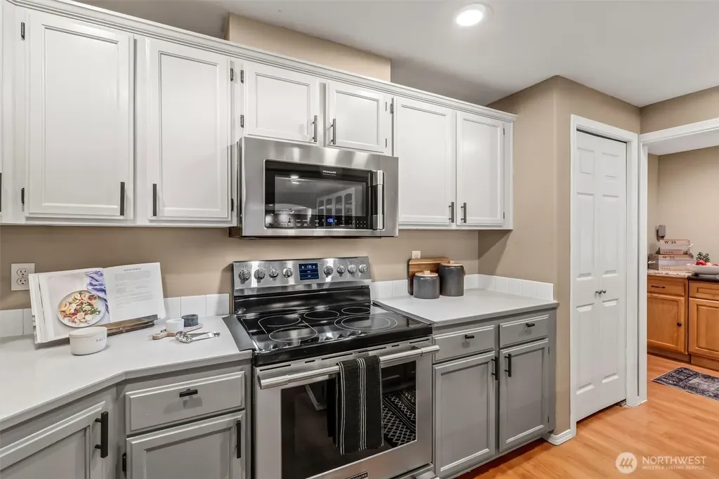 25700 46th Avenue NE Arlington WA 98223