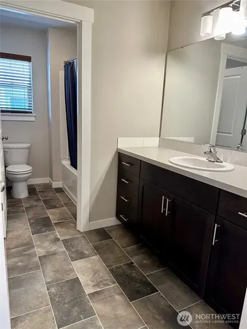 28041 14th Court S Federal Way WA 98003