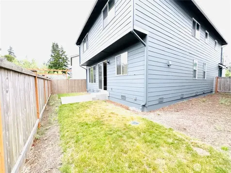28041 14th Court S Federal Way WA 98003