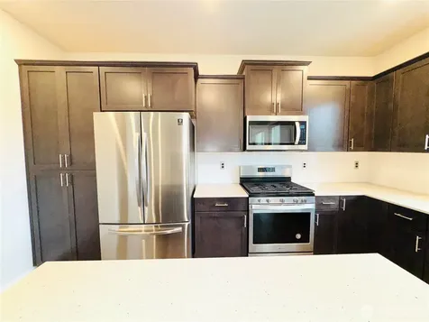 28041 14th Court S Federal Way WA 98003