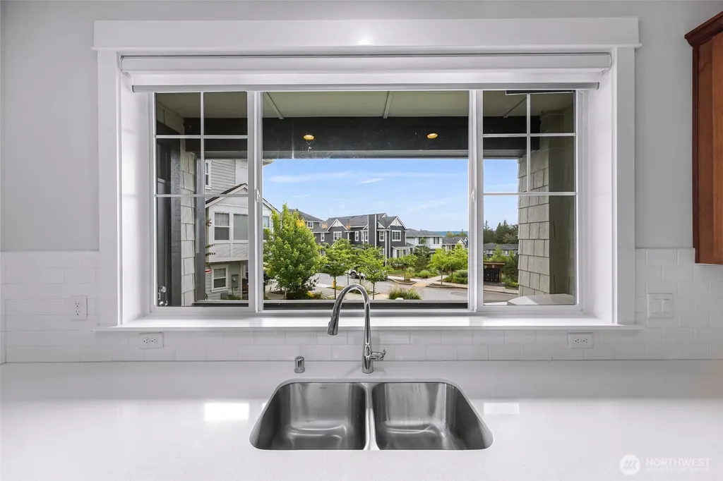 26728 NE Walden Way Duvall WA 98019