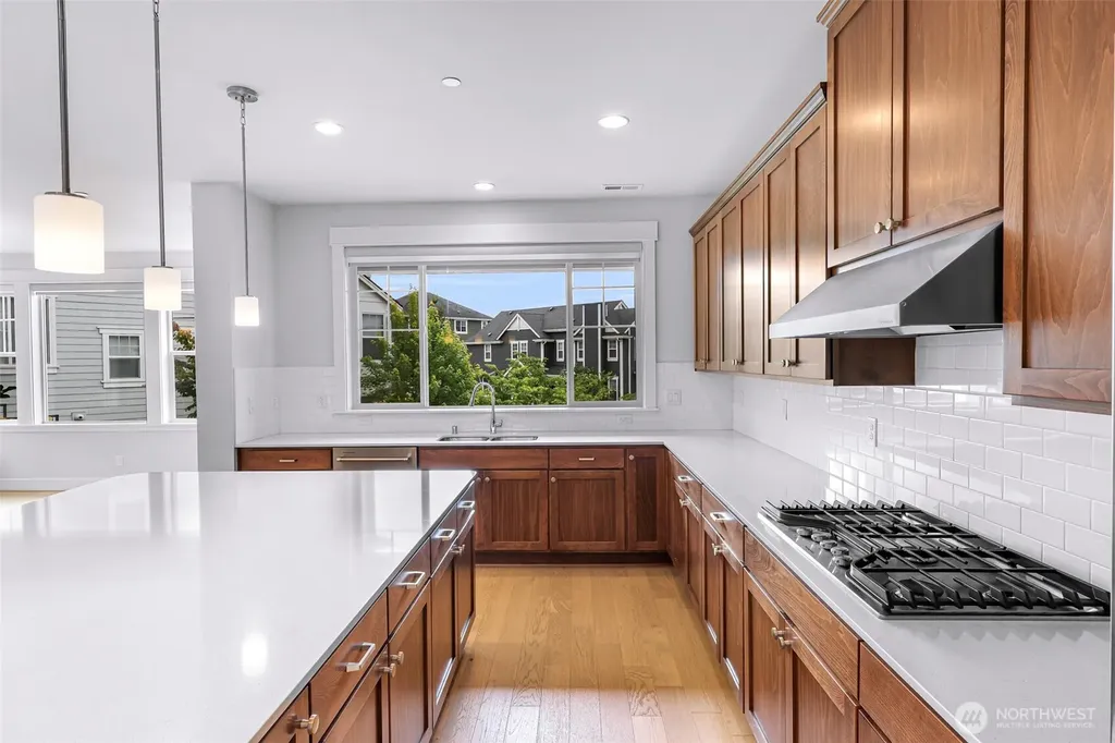 26728 NE Walden Way Duvall WA 98019