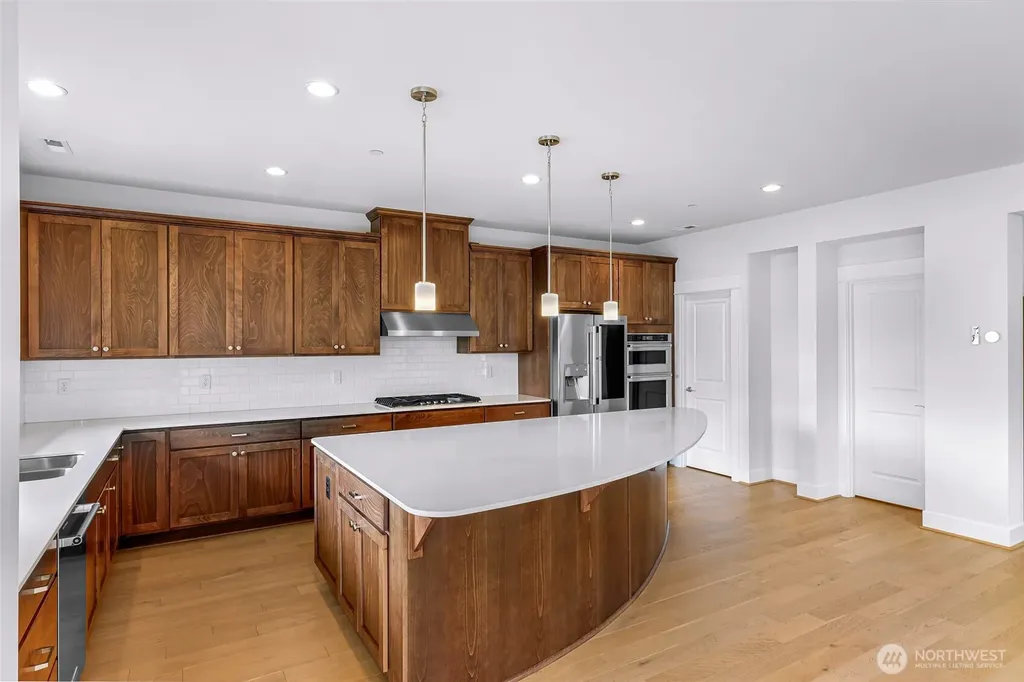 26728 NE Walden Way Duvall WA 98019