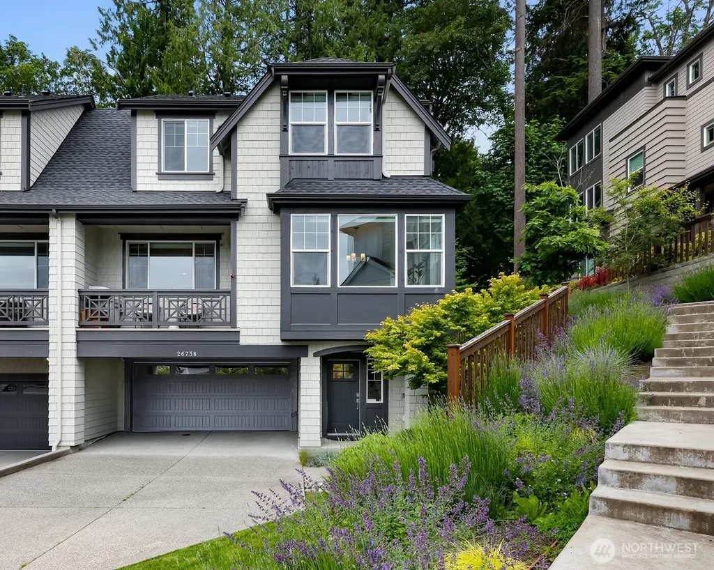 26728 NE Walden Way Duvall WA 98019