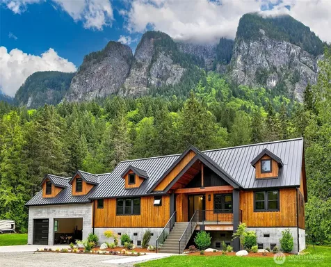 7538 Moon Valley Road SE North Bend WA 98045