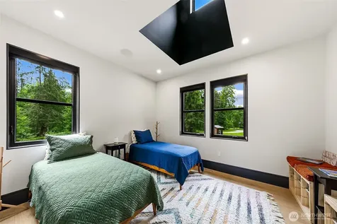 7538 Moon Valley Road SE North Bend WA 98045