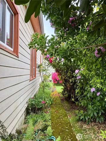 605 Morris Avenue S Renton WA 98057