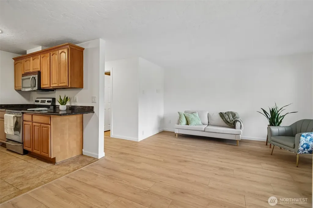 101 SW 119th Street Seattle WA 98146