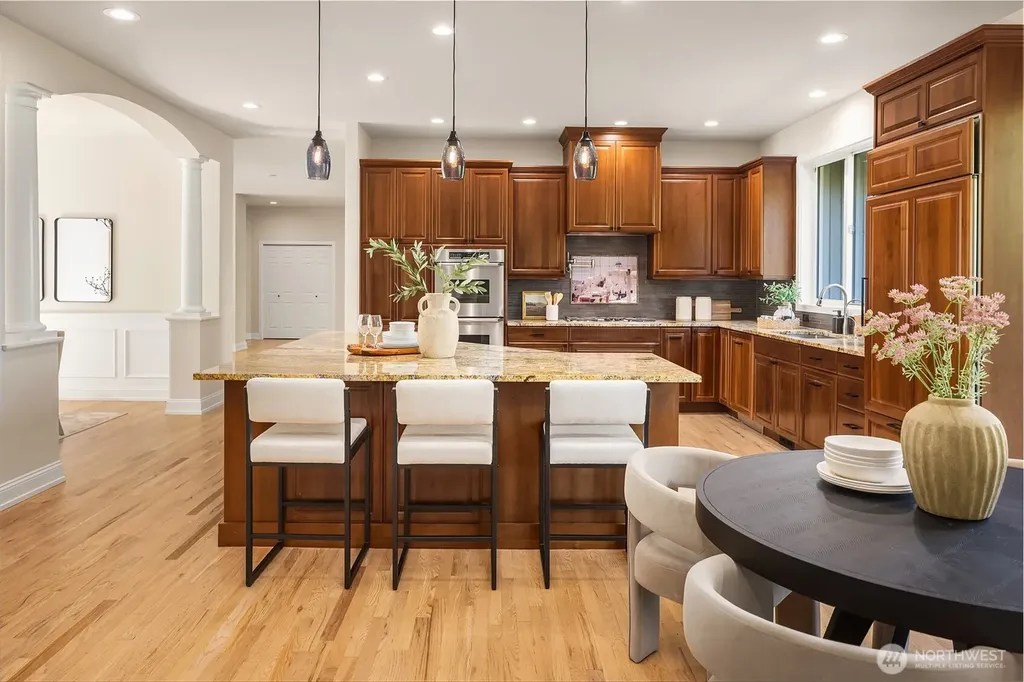 5546 159th Place SE Bellevue WA 98006