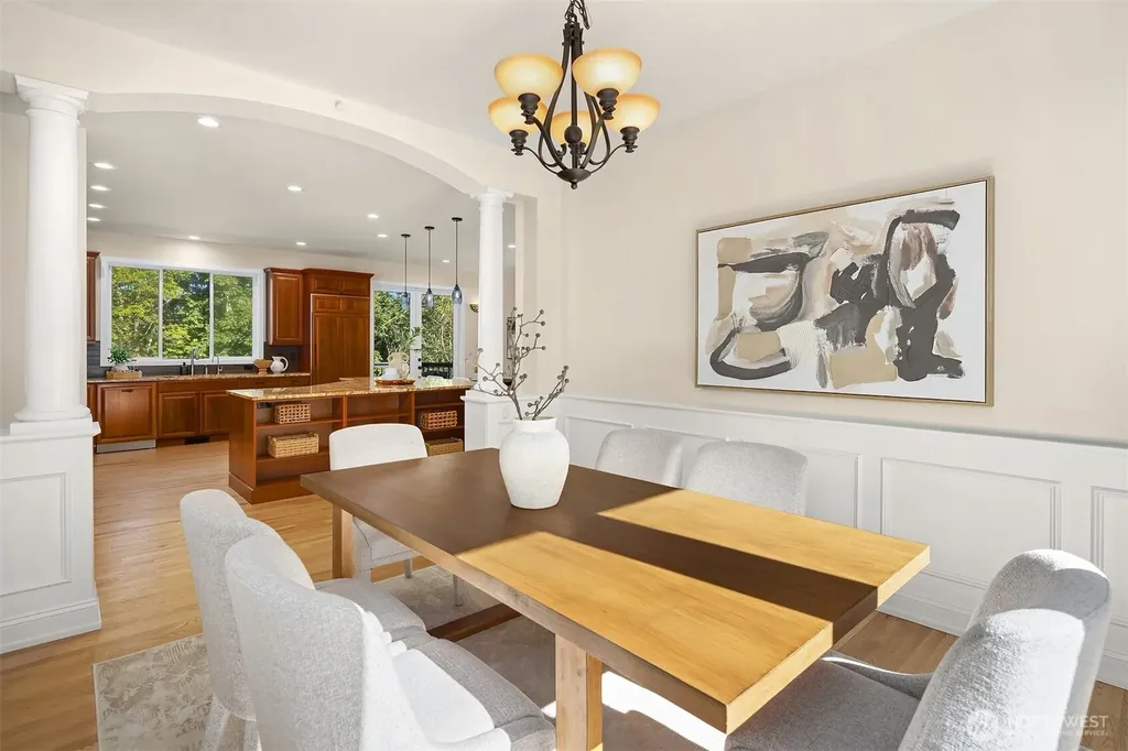 5546 159th Place SE Bellevue WA 98006
