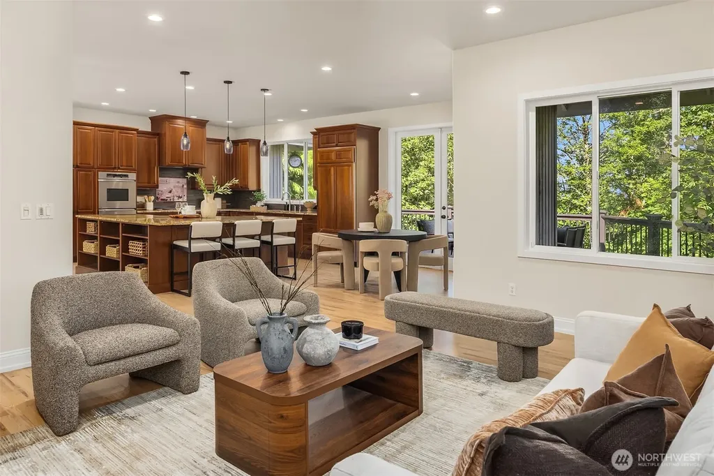 5546 159th Place SE Bellevue WA 98006