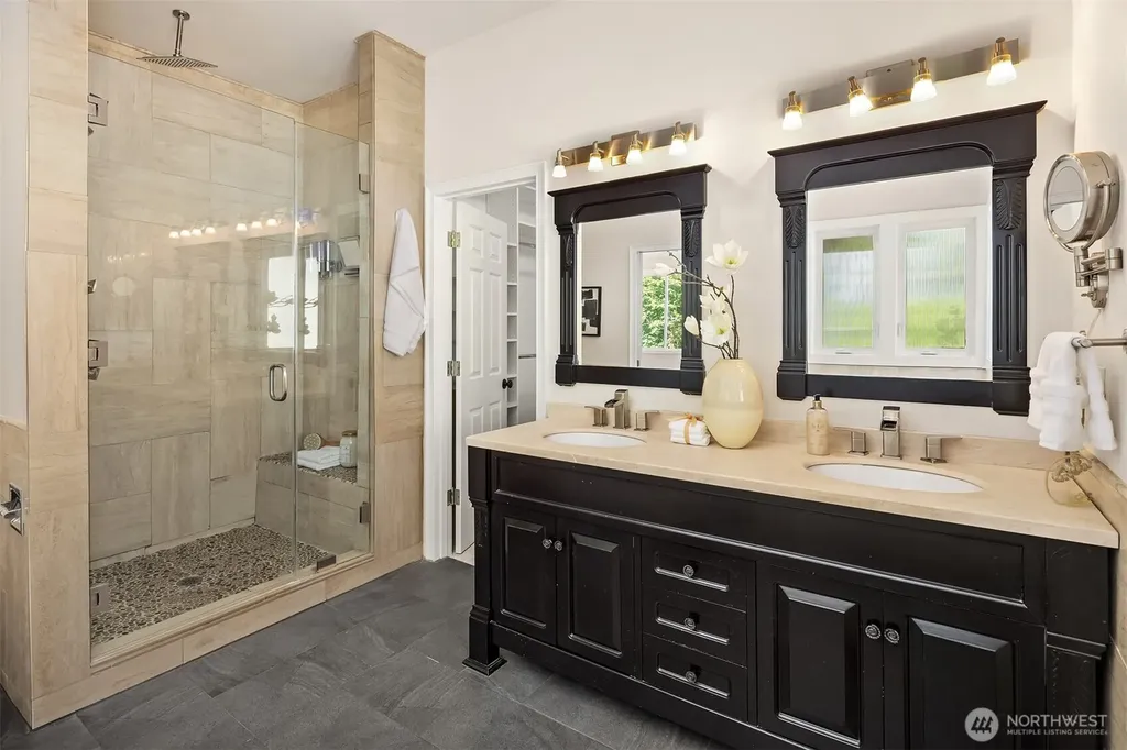 5546 159th Place SE Bellevue WA 98006