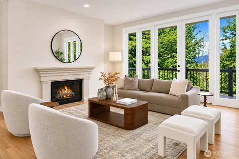 5546 159th Place SE Bellevue WA 98006