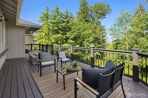 5546 159th Place SE Bellevue WA 98006