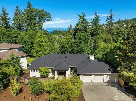 5546 159th Place SE Bellevue WA 98006