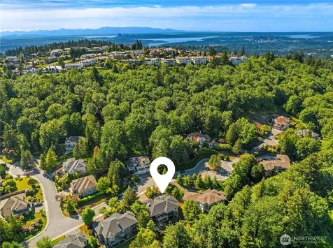5546 159th Place SE Bellevue WA 98006