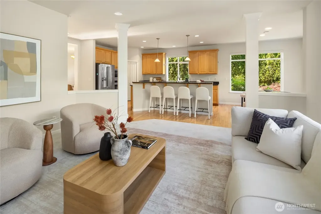 2496 33rd Avenue NE Issaquah WA 98029