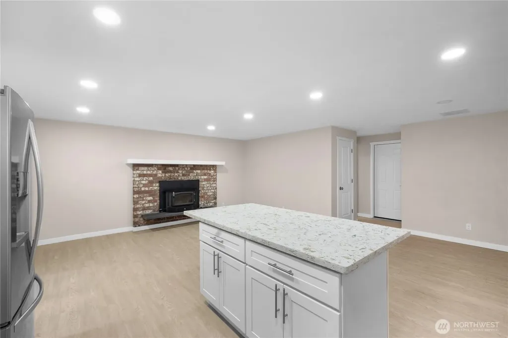 6720 Alder Glen Drive SE Olympia WA 98513