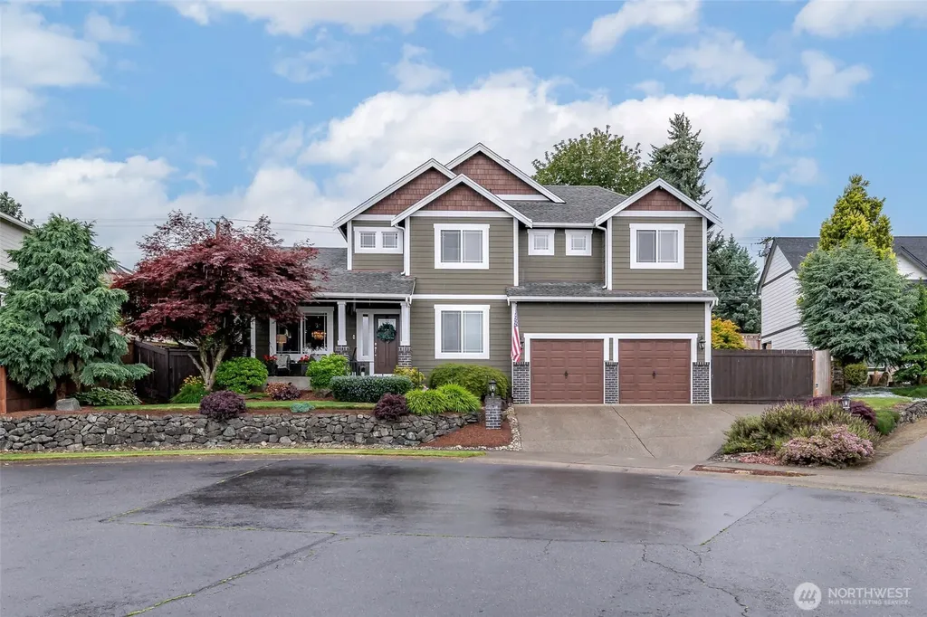 8214 70th Avenue Ct E Puyallup WA 98371