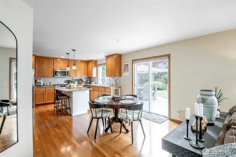 8214 70th Avenue Ct E Puyallup WA 98371