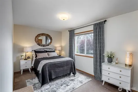 8214 70th Avenue Ct E Puyallup WA 98371