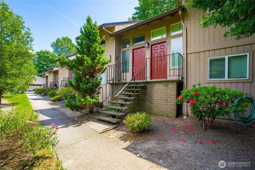 8521 S 259th Street Kent WA 98030