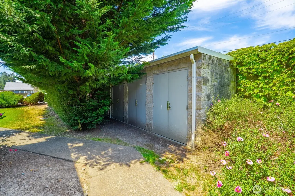 8521 S 259th Street Kent WA 98030