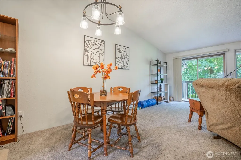 8521 S 259th Street Kent WA 98030