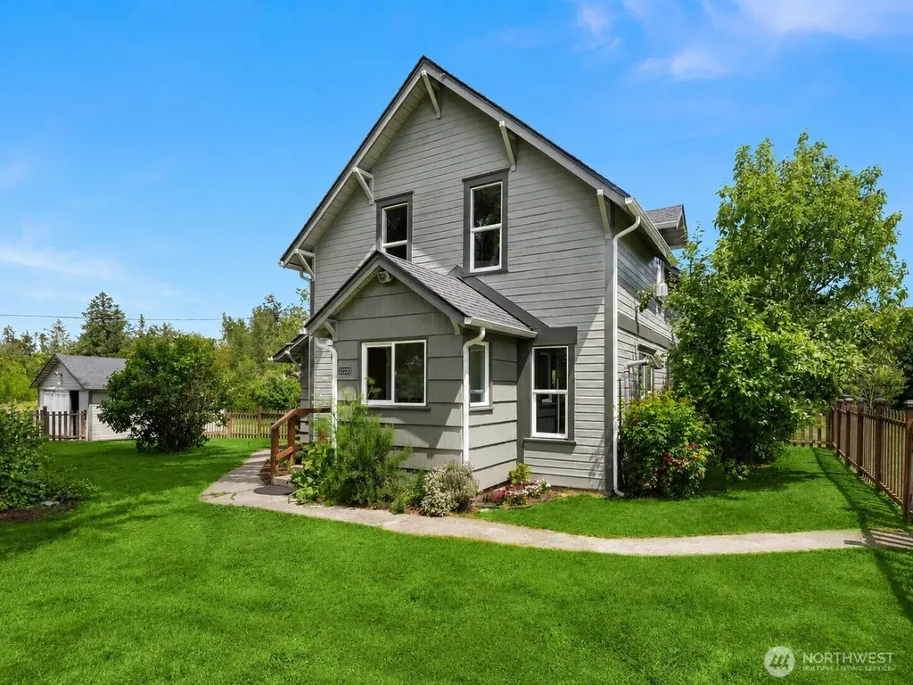 22203 117th Avenue E Graham WA 98338
