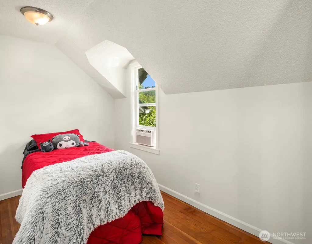 22203 117th Avenue E Graham WA 98338