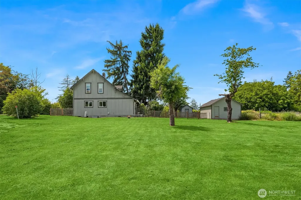 22203 117th Avenue E Graham WA 98338