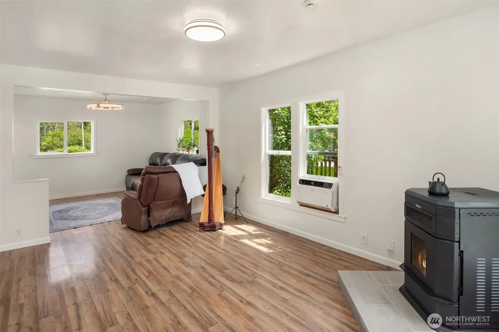 22203 117th Avenue E Graham WA 98338