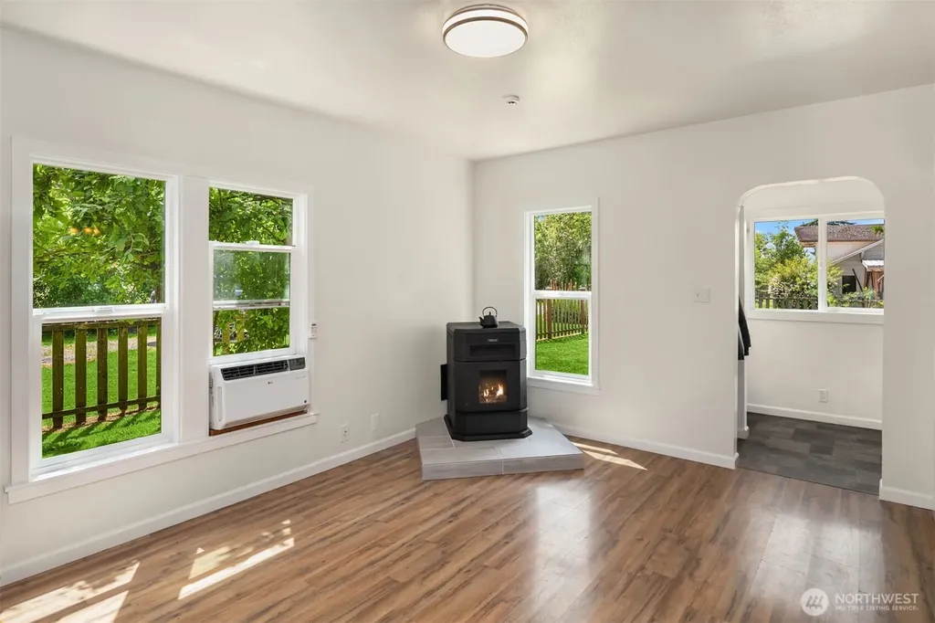 22203 117th Avenue E Graham WA 98338