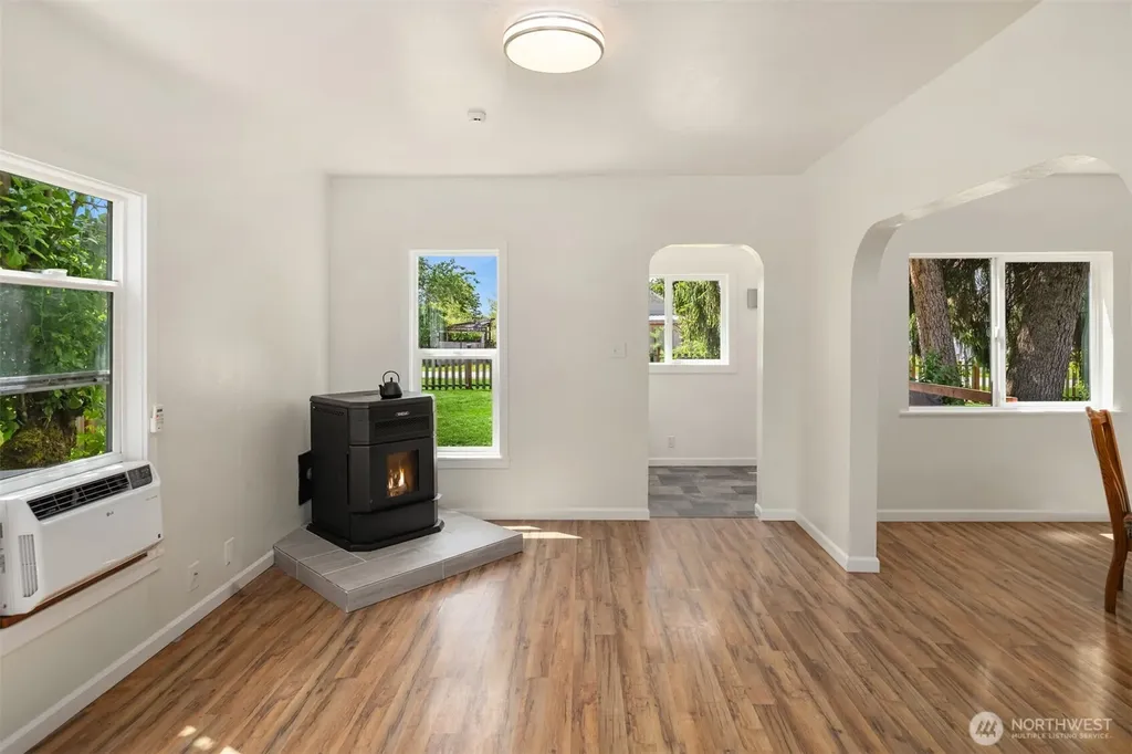 22203 117th Avenue E Graham WA 98338
