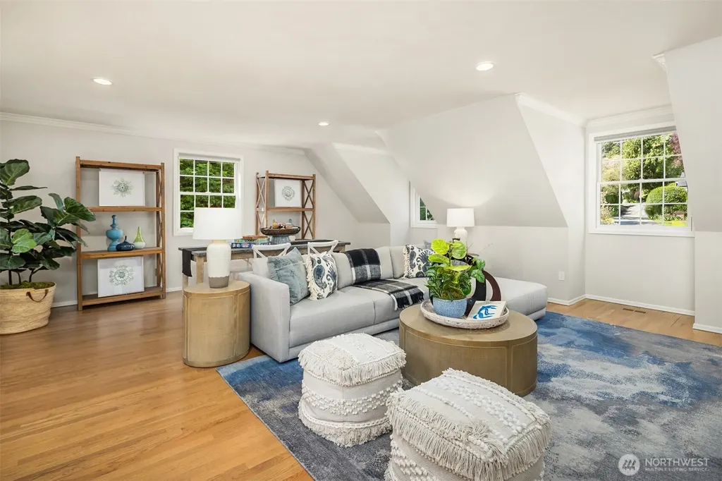 2400 100th Avenue NE Bellevue WA 98004