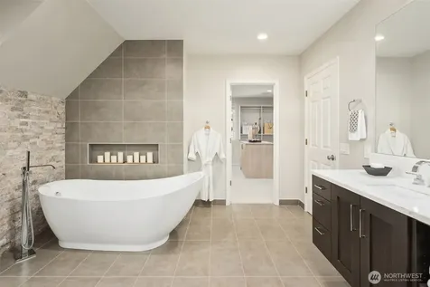 2400 100th Avenue NE Bellevue WA 98004