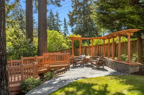 2400 100th Avenue NE Bellevue WA 98004