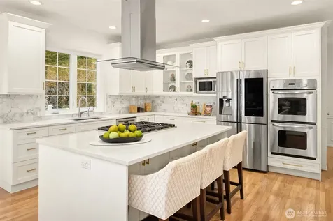 2400 100th Avenue NE Bellevue WA 98004