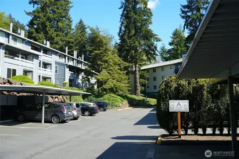 9302 Redmond Woodinville Rd NE Redmond WA 98052