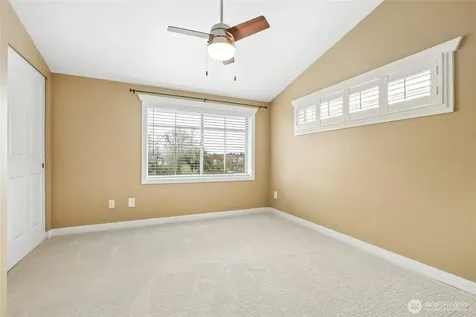 9011 46th Avenue S Seattle WA 98118