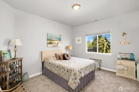 4804 131st Avenue Ct E Edgewood WA 98372