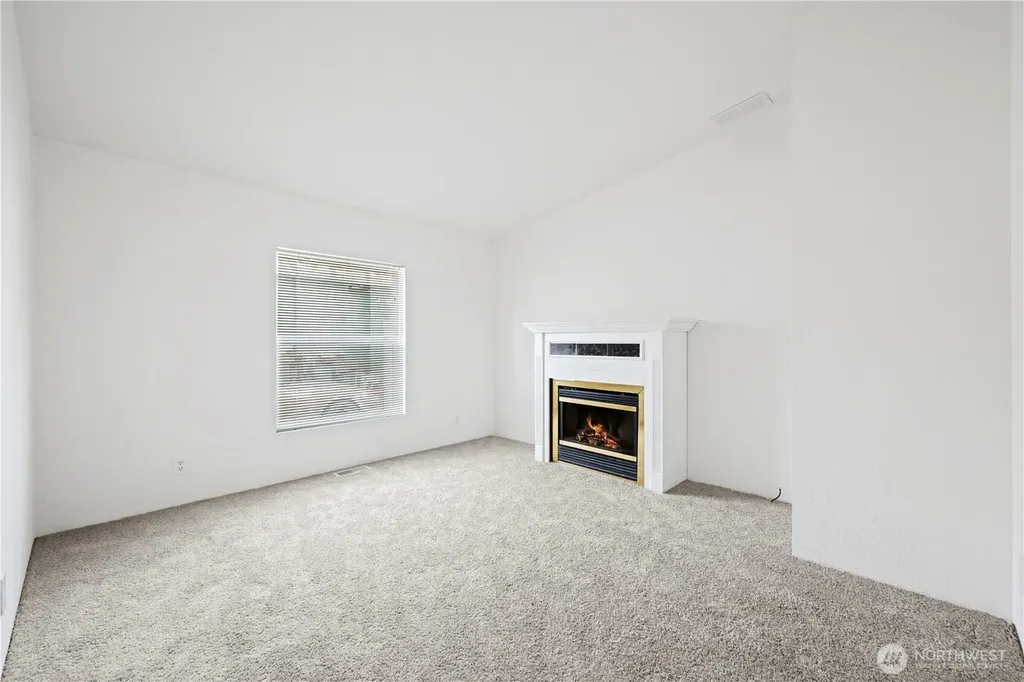 11100 4th Avenue W Everett WA 98204