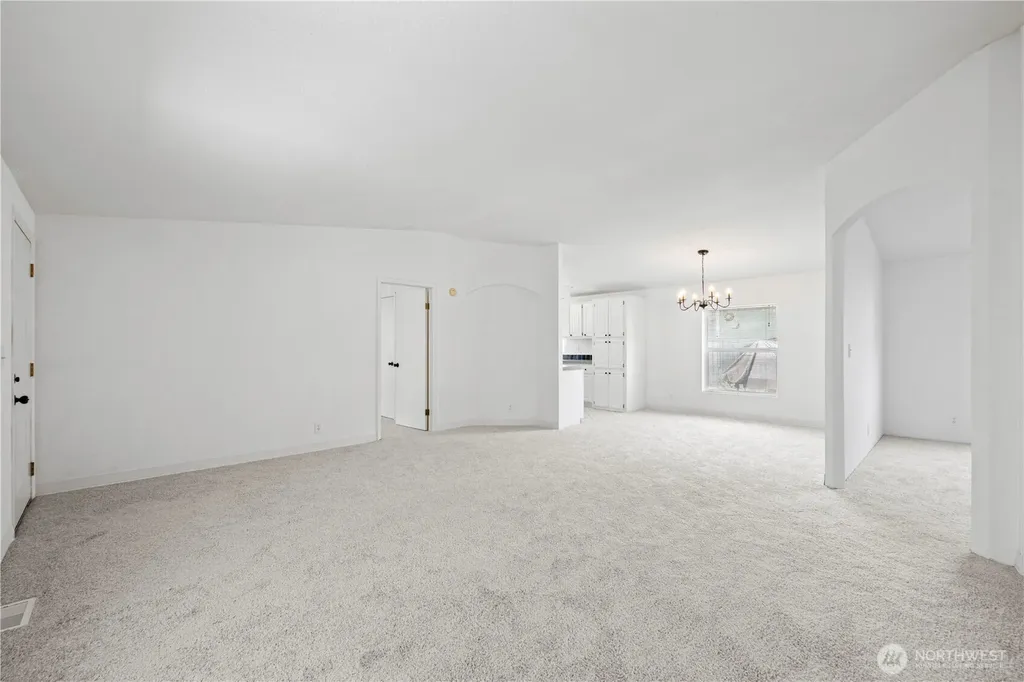 11100 4th Avenue W Everett WA 98204
